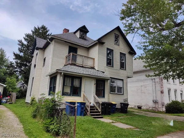 $239,700 | 1335 West 3rd Street, Ashtabula, OH 44004