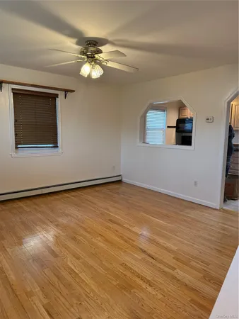 $4,100 | Undisclosed Address, Massapequa, NY 11758