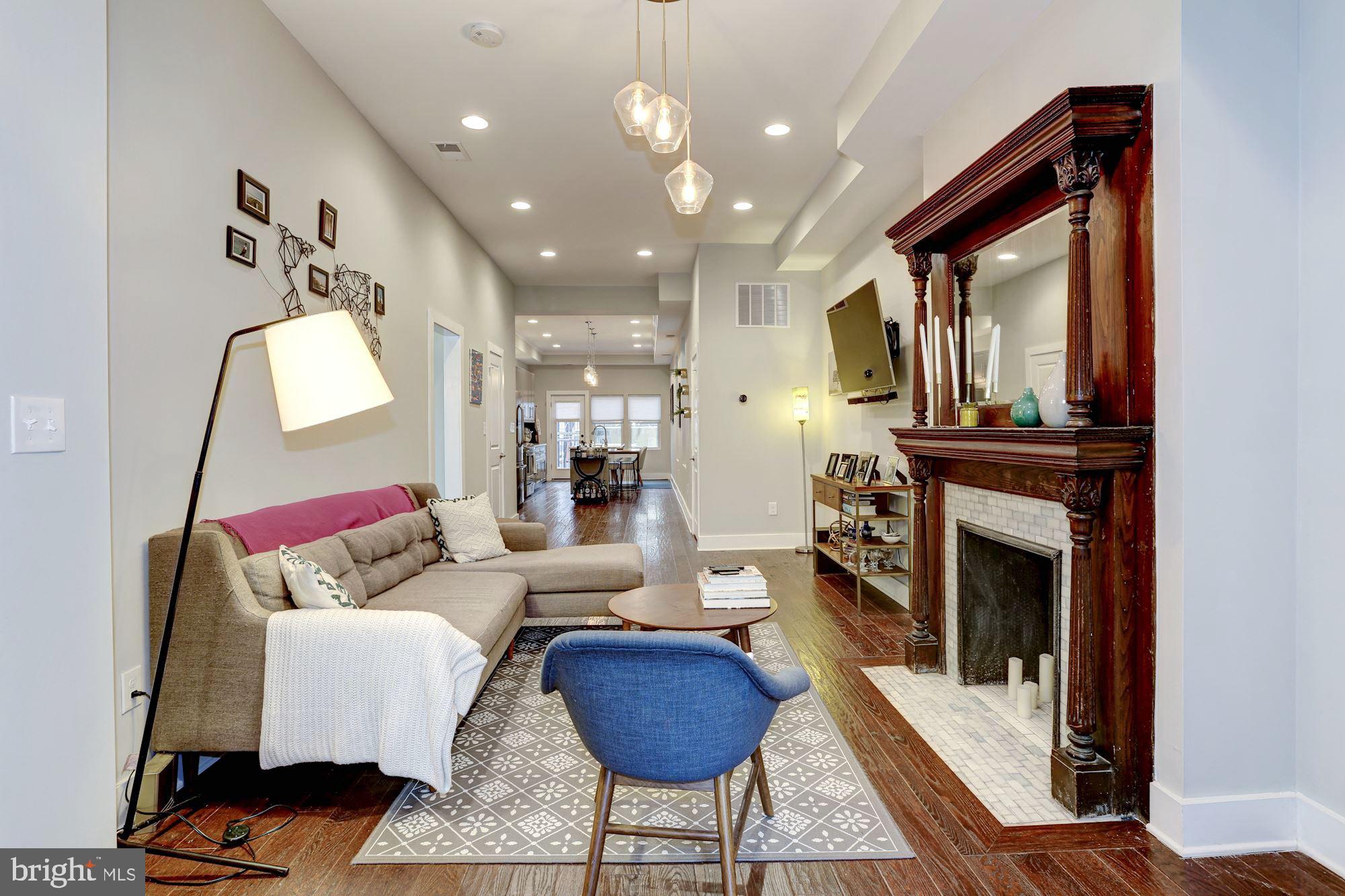16 R Street Northwest, Unit 1 Washington, DC 20001 - Photo 22 of 22 Spacious open floor plan on the upper level