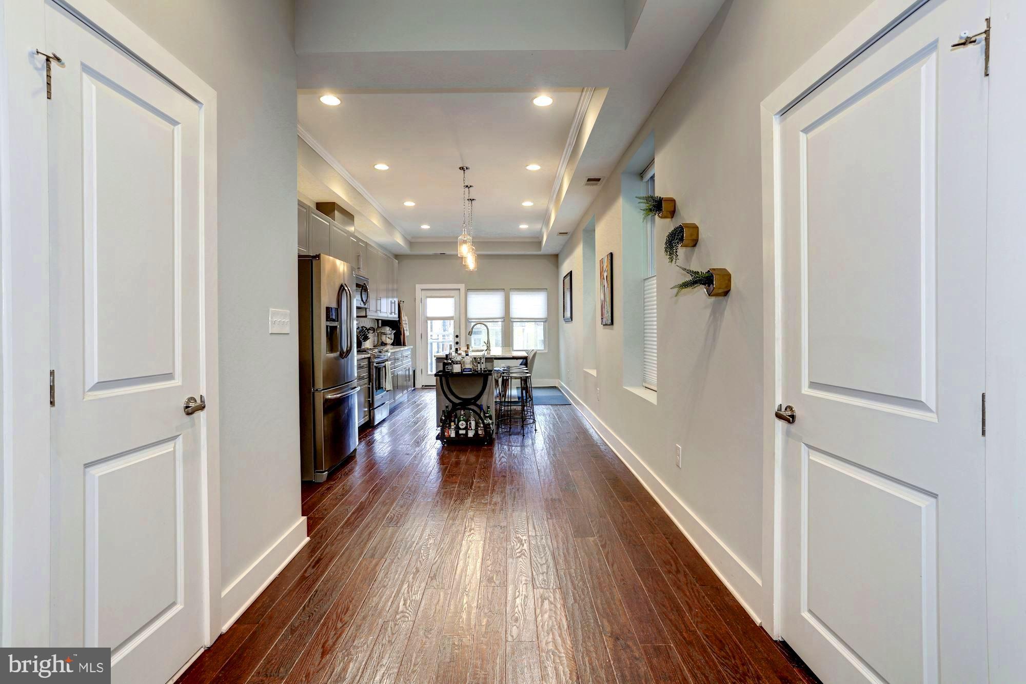 16 R Street Northwest, Unit 1 Washington, DC 20001 - Photo 5 of 22 Gallery Image 5
