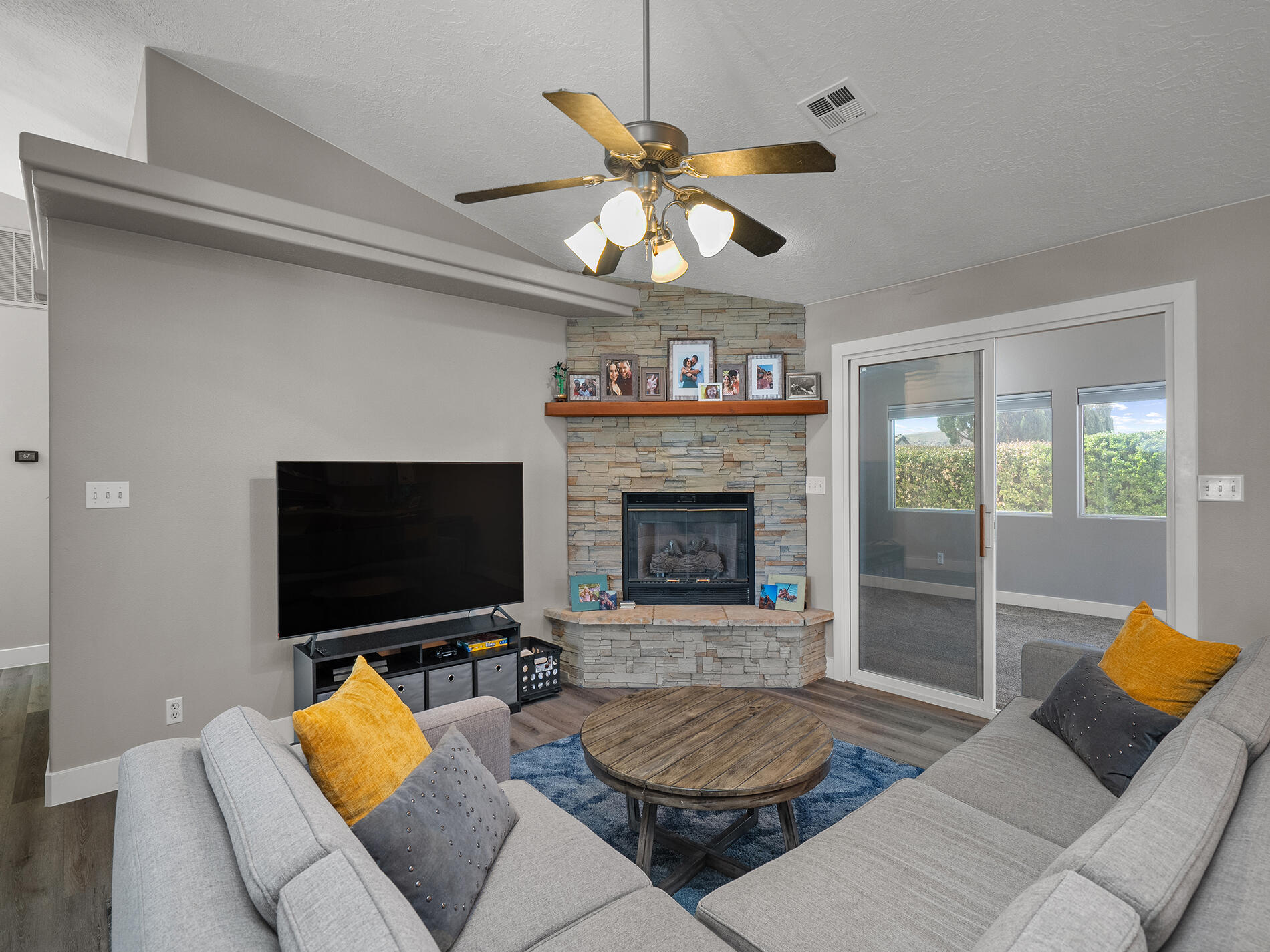 754 Cherry Circle Washington, UT 84780 - Photo 8 of 59 _DSC1719