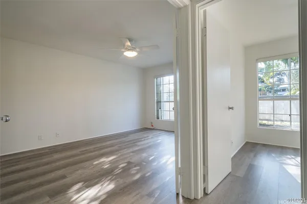 $2,850 | 239 Mananai Place, Unit E, Honolulu, HI 96818
