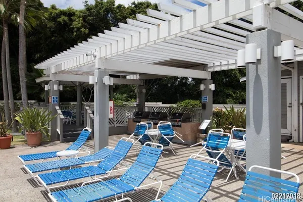 $2,850 | 239 Mananai Place, Unit E, Honolulu, HI 96818