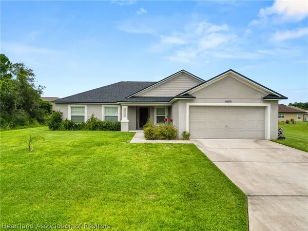 $2,300 | 4600 San Ignacio Drive, Sebring, FL 33872