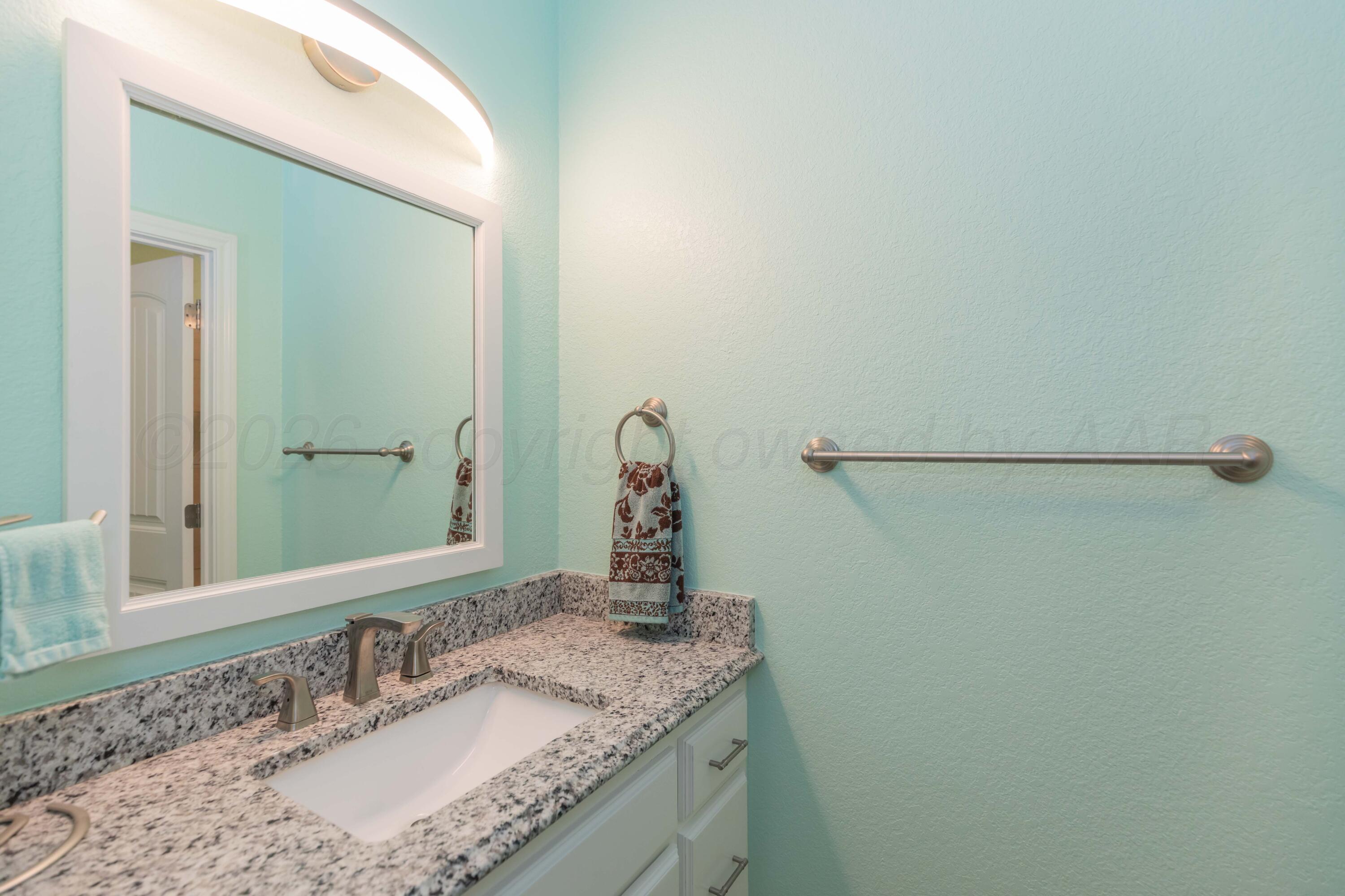 21561 Arnot Road Canyon, TX 79015 - Photo 33 of 79 BATHROOM 2 VIEW 4