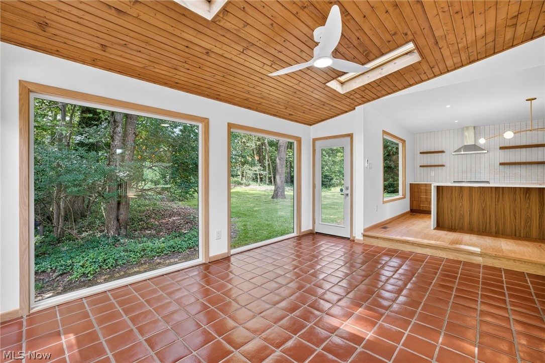 3866 Woodthrush Road Akron, OH 44333 - Photo 18 of 43