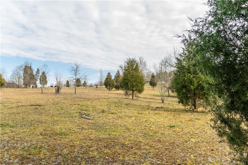 1204 Long Branch Road Grover, NC 28073 - Photo 16 of 19