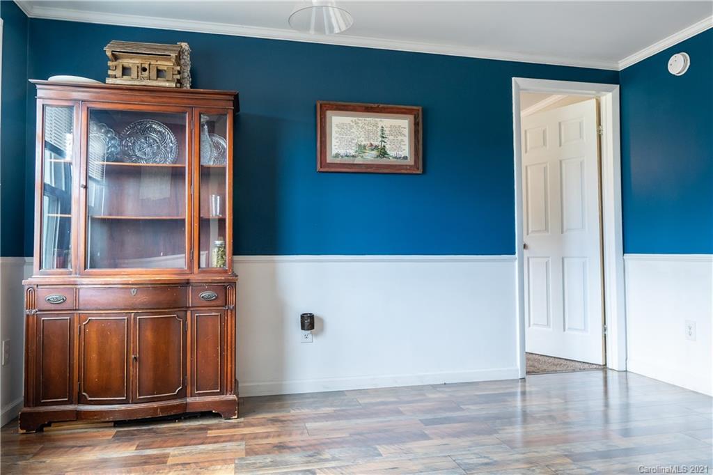 1204 Long Branch Road Grover, NC 28073 - Photo 6 of 19
