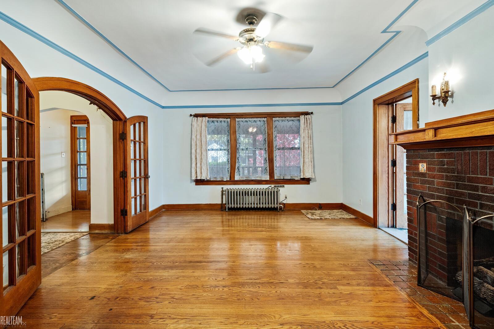 22246 Virginia Eastpointe, MI 48021 - Photo 45 of 69 50130672-CB80A7F6-BD13-477F-AD03-A7EB172AF579.JPG