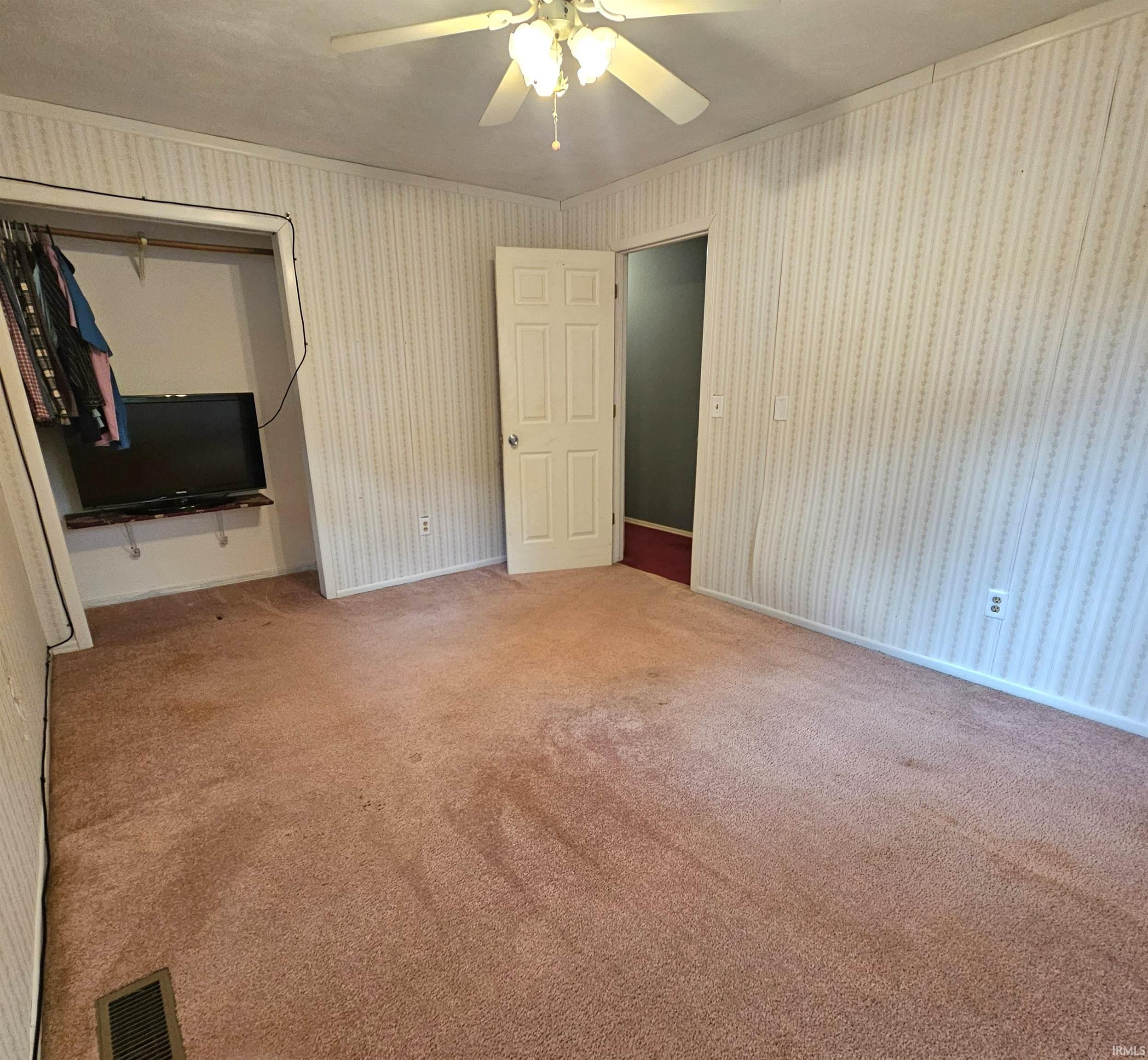 7700 West Eller Road Bloomington, IN 47403 - Photo 18 of 27 Gallery Image 18