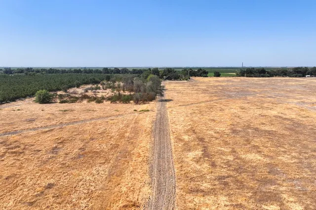 a view of a lake view