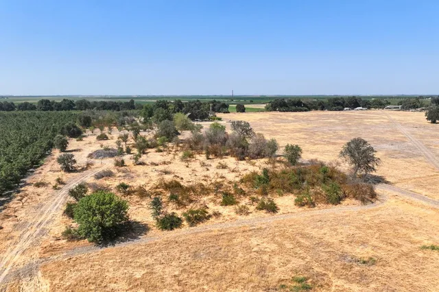 a view of lake view and mountain view