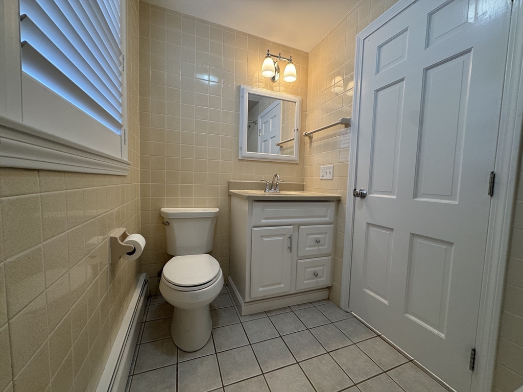 59 Haverhill Street, Unit 1 Andover, MA 01810 - Photo 15 of 20