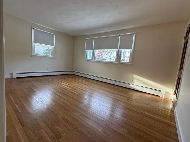 $2,700 | 59 Haverhill Street, Unit 1, Andover, MA 01810