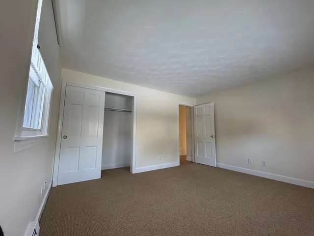 $2,700 | 59 Haverhill Street, Unit 1, Andover, MA 01810