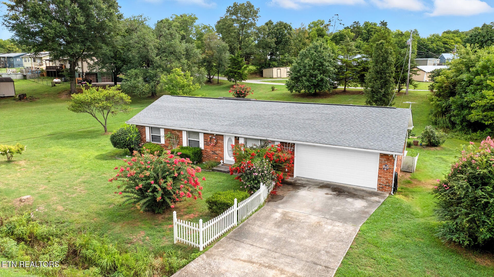 125 County Farm Road Maryville, TN 37801 - Photo 3 of 36 Gallery Image 3