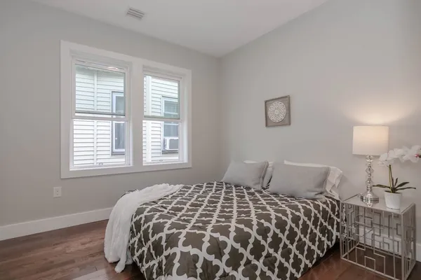 $3,825 | 71 Savin Street, Unit 2, Boston, MA 02119