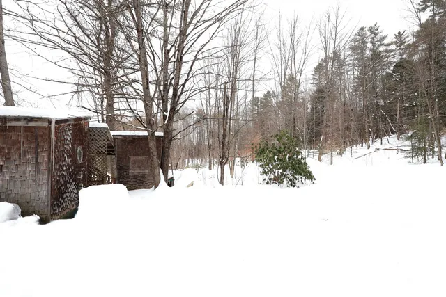 $359,000 | 25 Independent Drive, Hartland, VT 05048