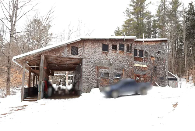 $359,000 | 25 Independent Drive, Hartland, VT 05048