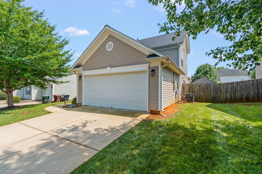 305 Apple Ridge Road Greensboro, NC 27406 - Photo 2 of 49 Gallery Image 2