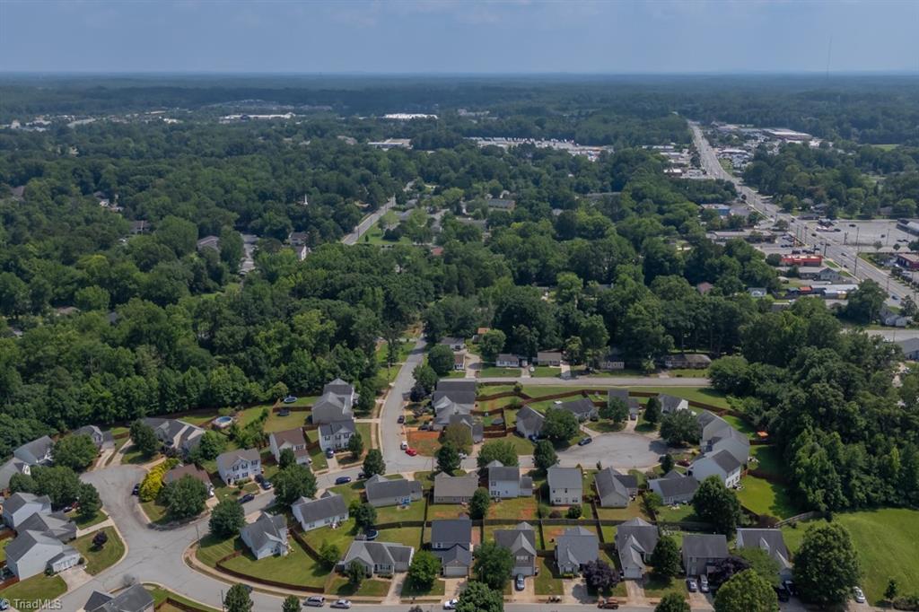 305 Apple Ridge Road Greensboro, NC 27406 - Photo 46 of 49 Gallery Image 46
