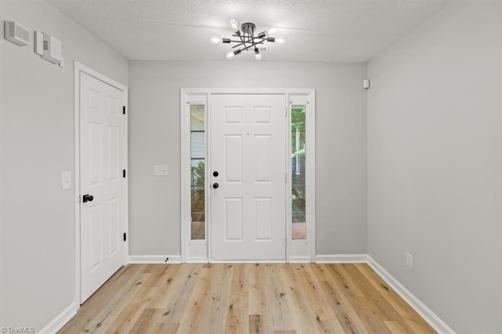 305 Apple Ridge Road Greensboro, NC 27406 - Photo 5 of 49 Gallery Image 5
