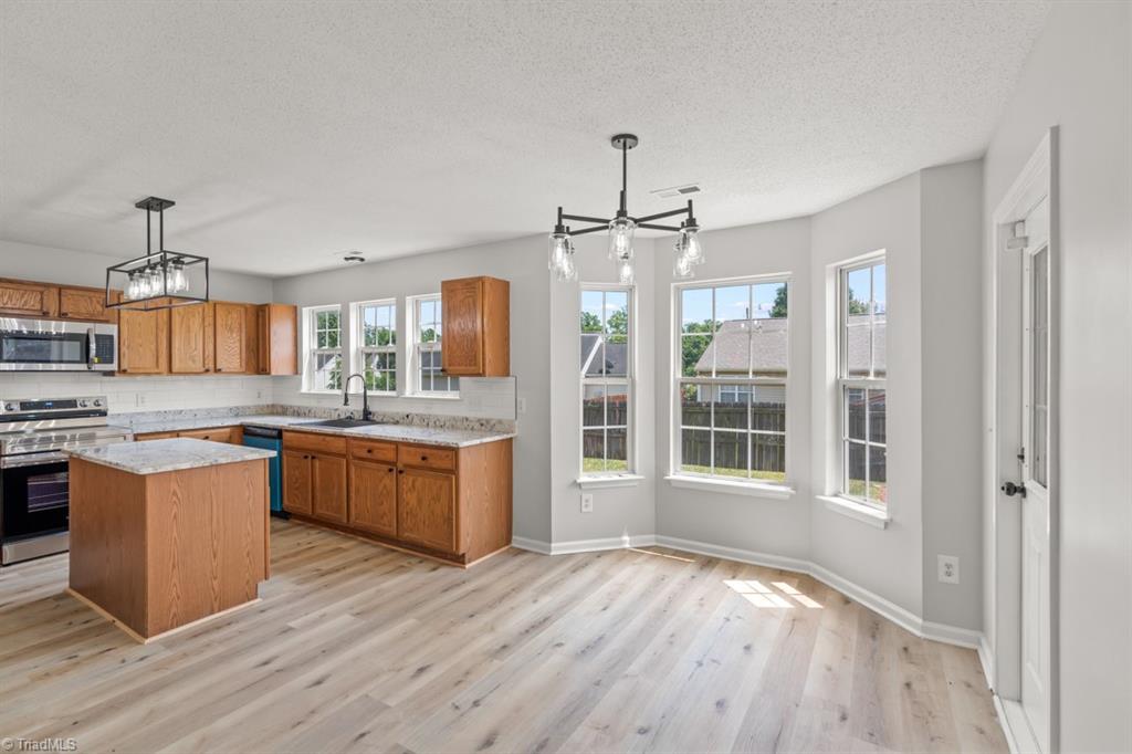 305 Apple Ridge Road Greensboro, NC 27406 - Photo 10 of 49 Gallery Image 10