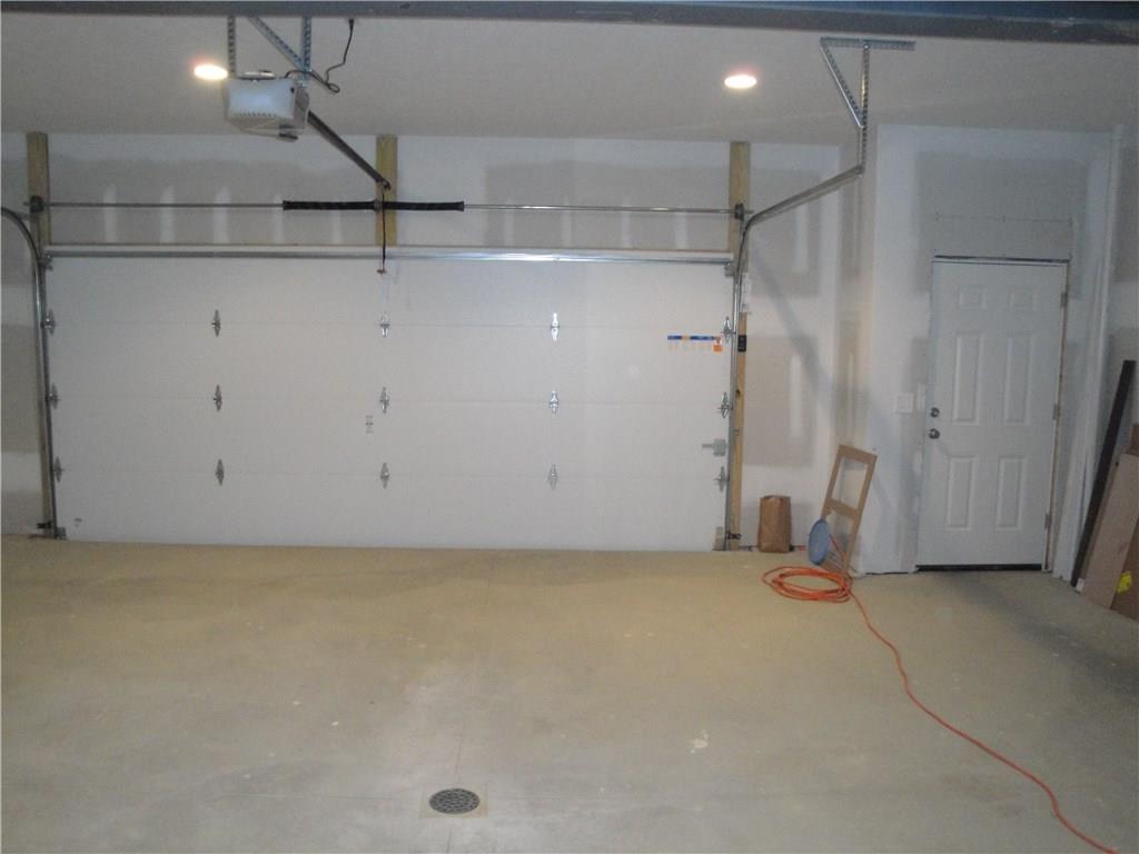 75 Windcrest Drive Cecil, PA 15321 - Photo 15 of 25 Oversized Garage