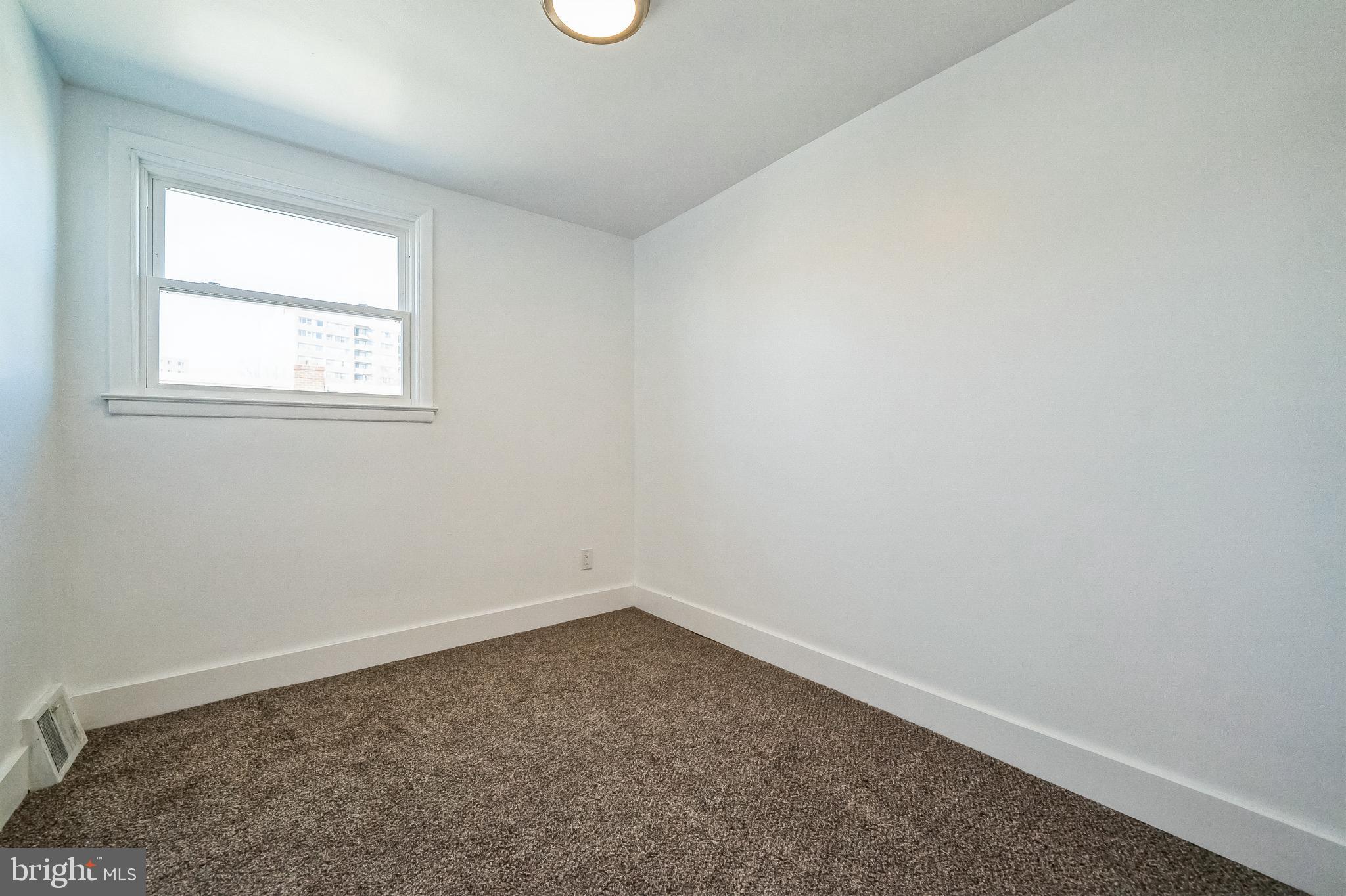 3727 West Country Club Road Philadelphia, PA 19131 - Photo 13 of 27 Gallery Image 13