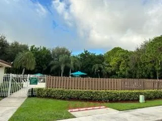 $3,000 | 3089 Inglewood Terrace, Boca Raton, FL 33431