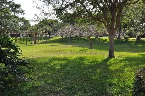 $3,000 | 3089 Inglewood Terrace, Boca Raton, FL 33431