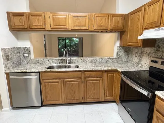 $3,000 | 3089 Inglewood Terrace, Boca Raton, FL 33431