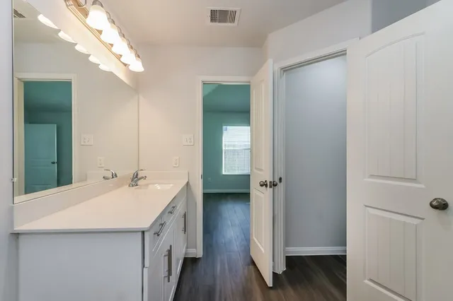 $1,850 | 1011 Briza Del Mar Court, Richmond, TX 77406