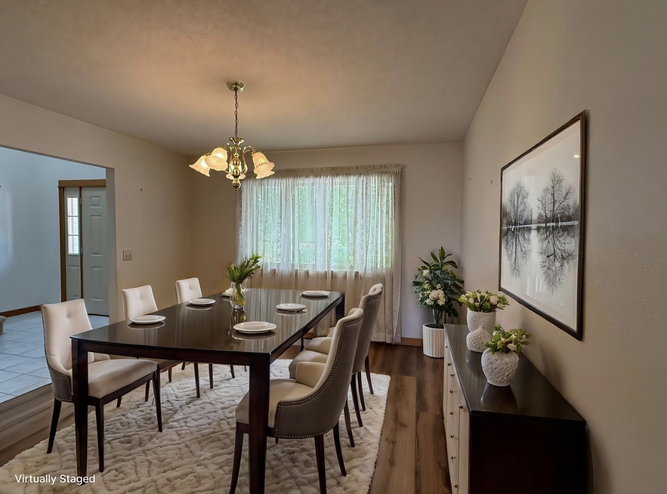 136 Bonnie Brae Road Carbondale, IL 62901 - Photo 9 of 30 a view of a dining room with furniture and a chandelier