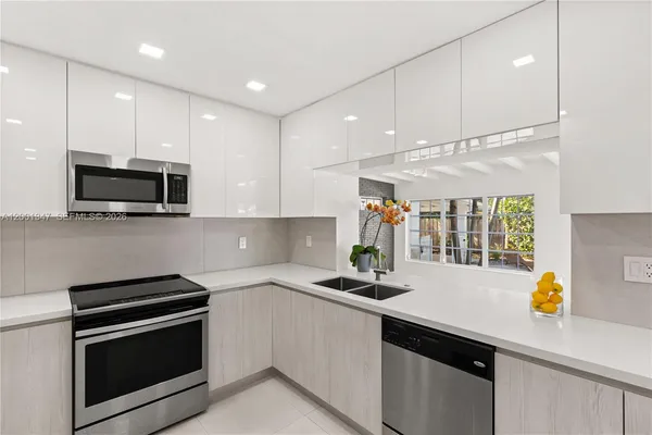 $6,798 | 6605 Southwest 61st Street, South Miami, FL 33143