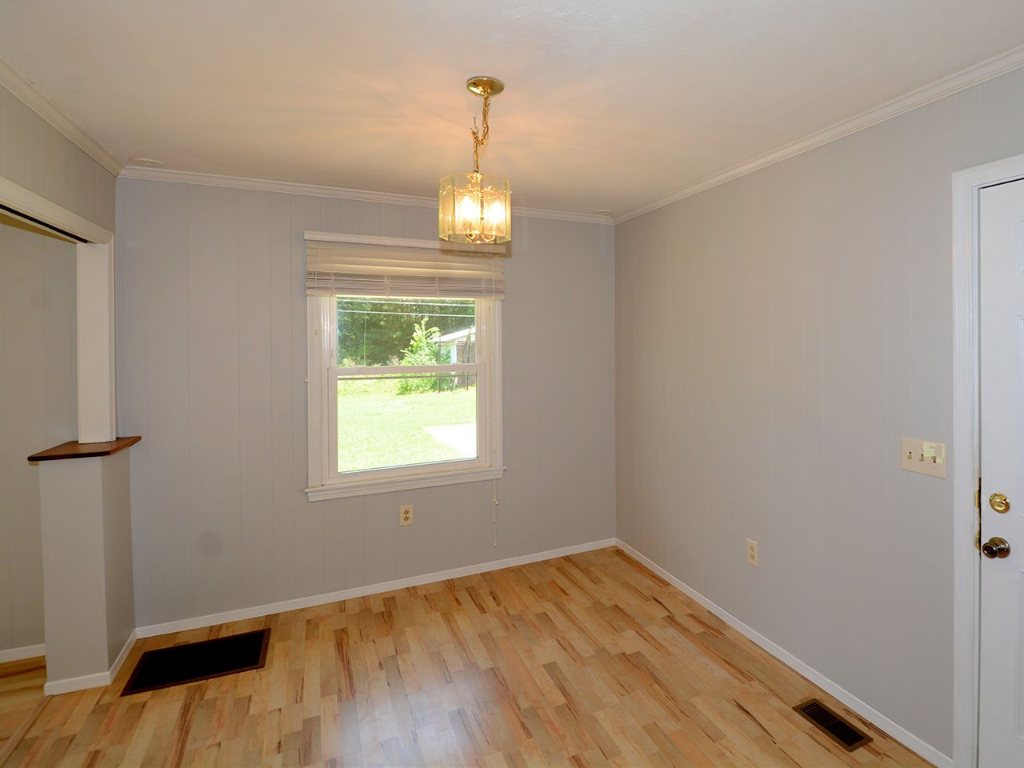 218 Timber Lane Anderson, SC 29621 - Photo 6 of 16 Gallery Image 6