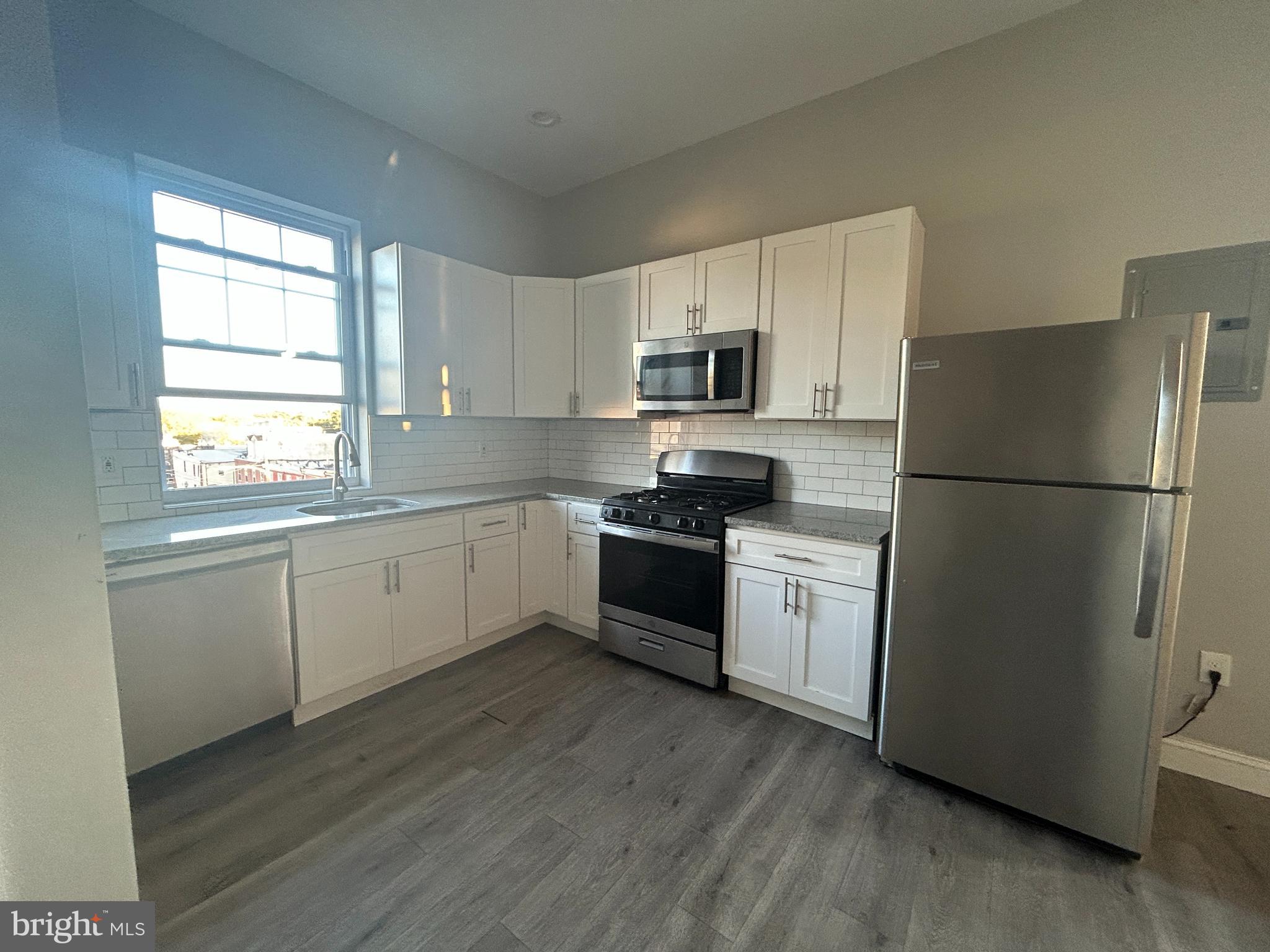 665 Union Street, Unit 3 Philadelphia, PA 19104 - Photo 1 of 19