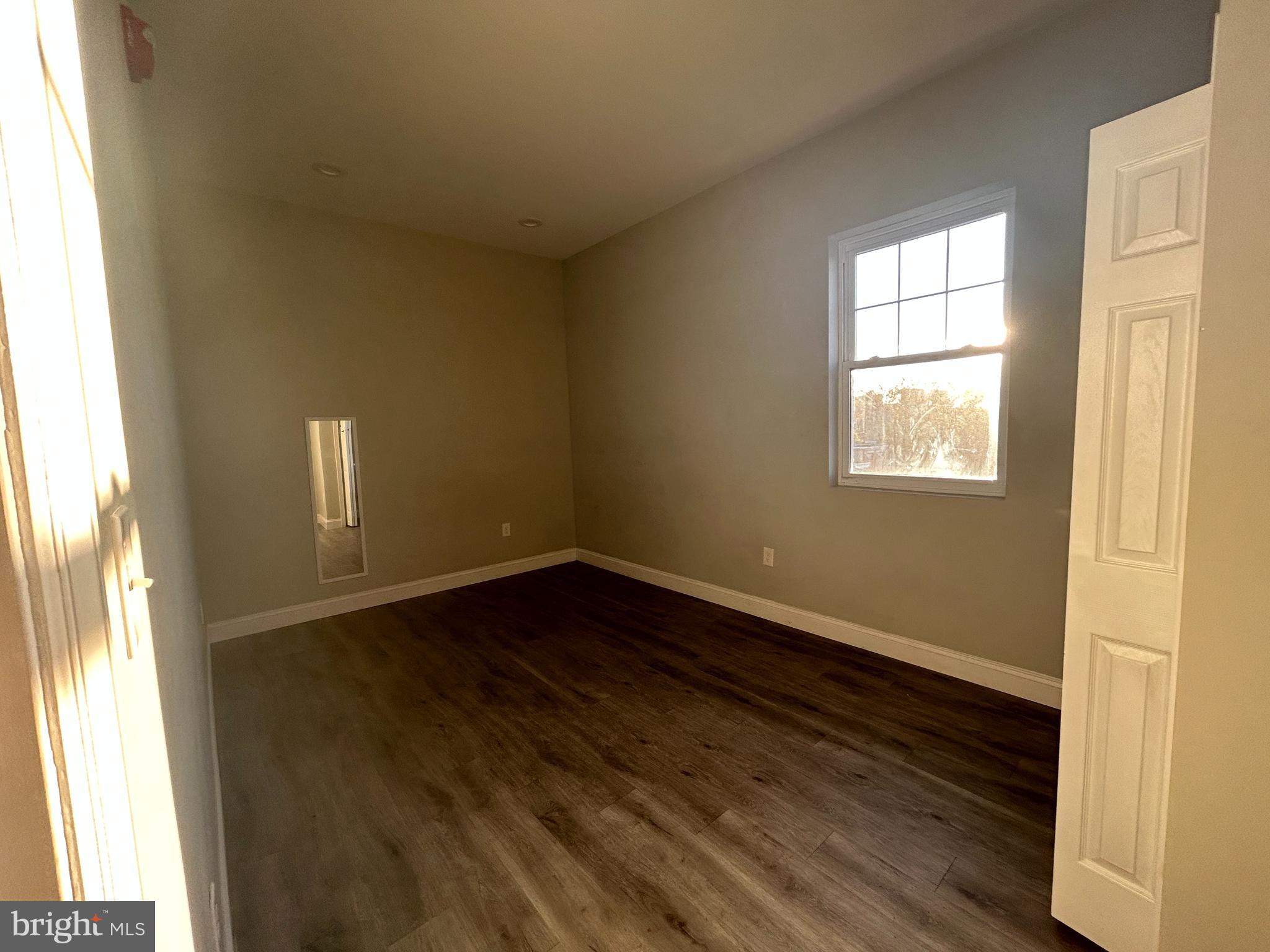 665 Union Street, Unit 3 Philadelphia, PA 19104 - Photo 15 of 19