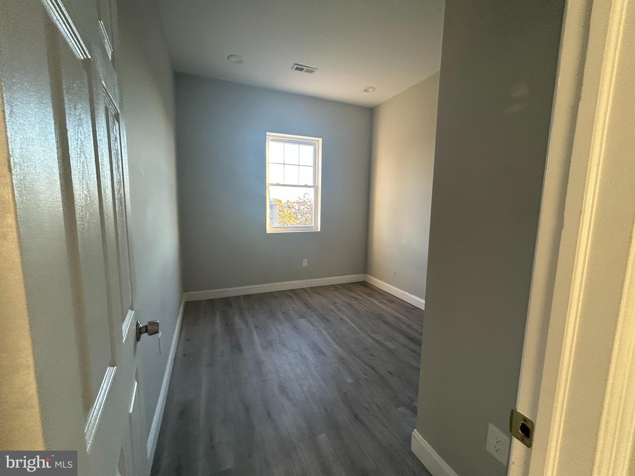 665 Union Street, Unit 3 Philadelphia, PA 19104 - Photo 10 of 19
