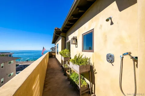 $7,695,000 | 231 Bonair Street, La Jolla, CA 92037