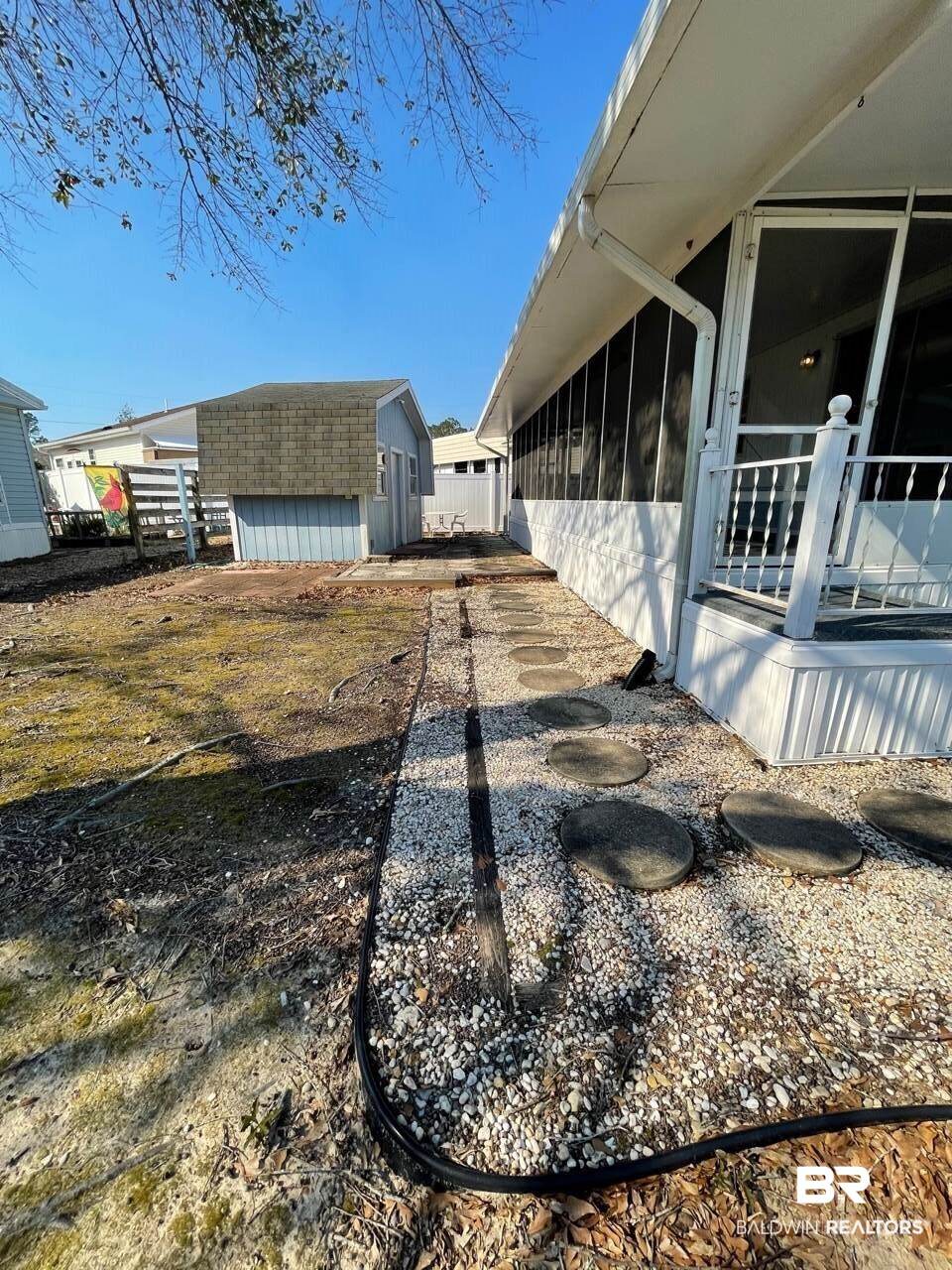 233 Defuniak Loop Lillian, AL 36549 - Photo 8 of 17