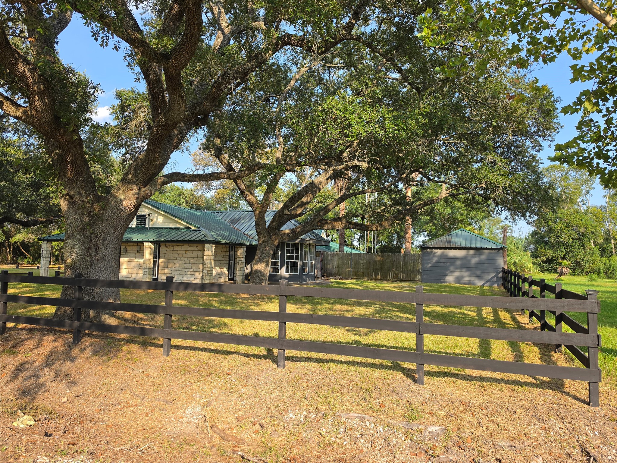 8435 Peters Road Manvel, TX 77578 - Photo 19 of 19 Gallery Image 19