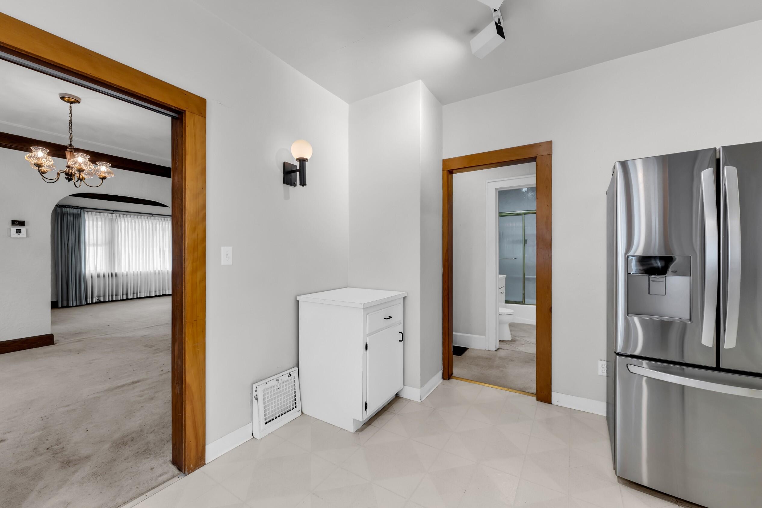 2607 Lasalle Street Racine, WI 53402 - Photo 17 of 54 Photo (17)