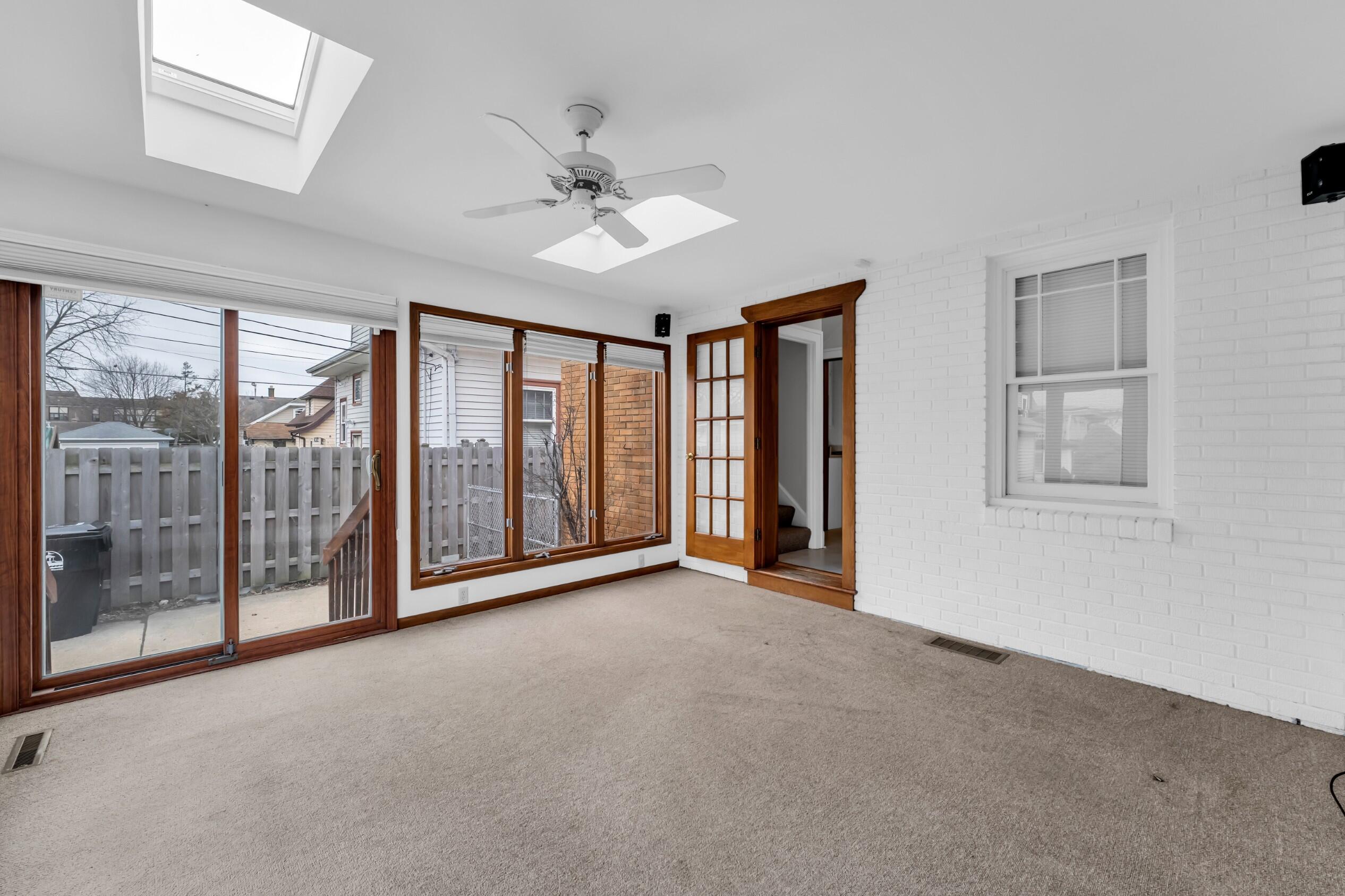 2607 Lasalle Street Racine, WI 53402 - Photo 26 of 54 Photo (26)