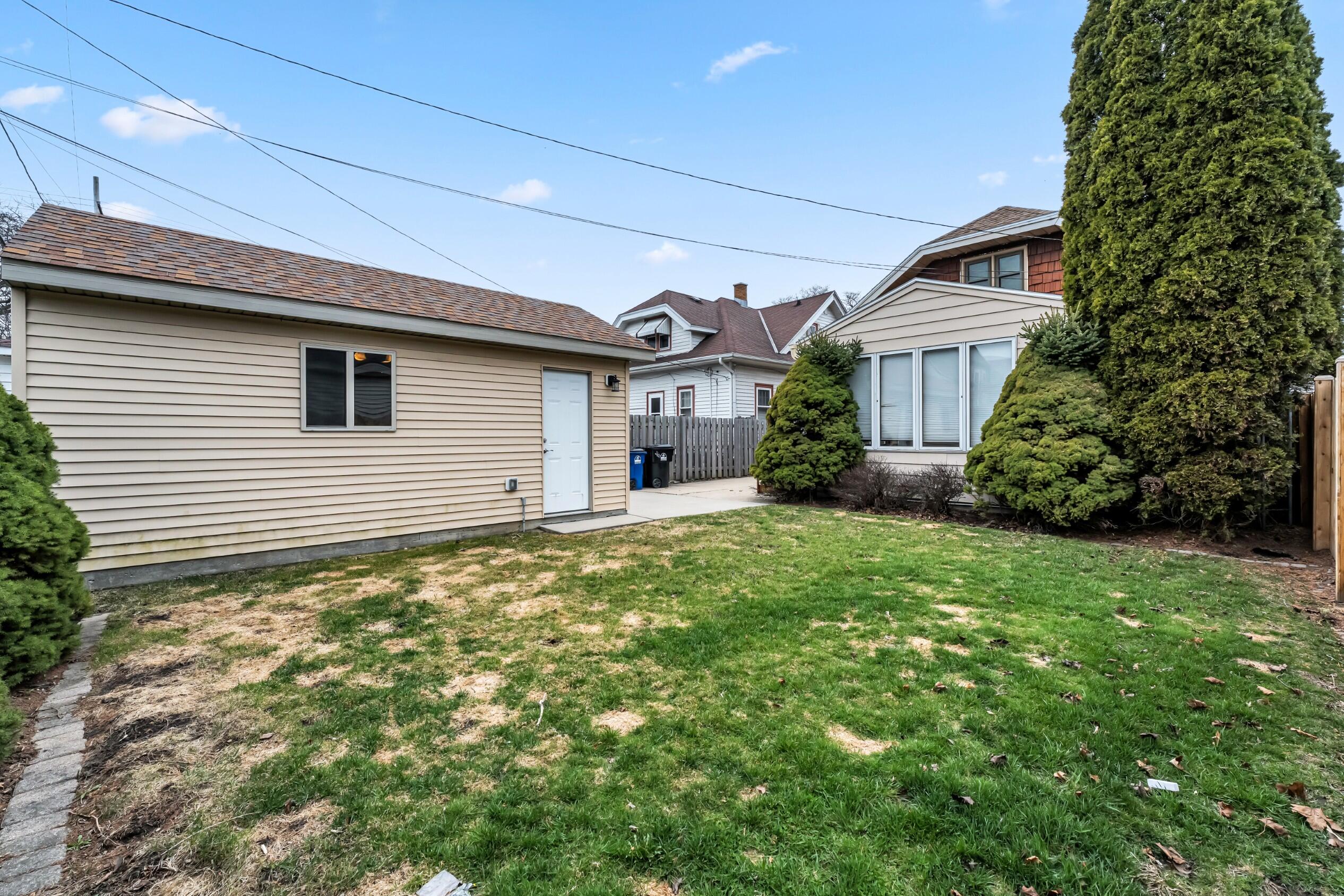 2607 Lasalle Street Racine, WI 53402 - Photo 40 of 54 Photo (40)