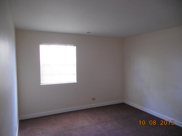 8 Gant Circle, Unit D Streamwood, IL 60107 - Photo 11 of 15