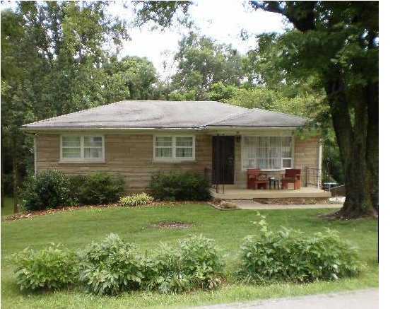 241 Topfield Road Louisville, KY 40229 - Photo 2 of 14 Additional Photo