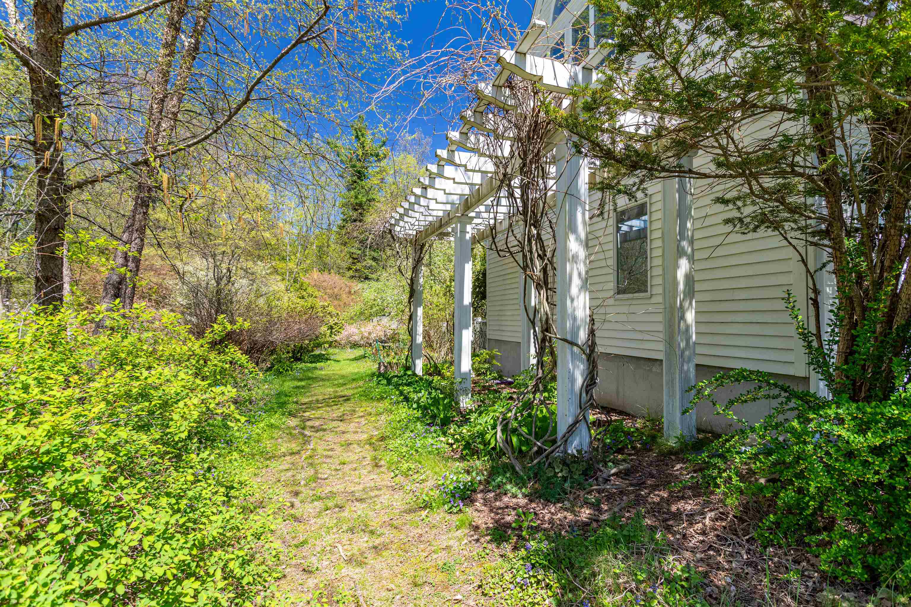 95 Worcester Road Hollis, NH 03049 - Photo 23 of 38