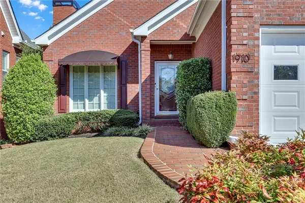 $465,000 | 1910 Stockton Walk Lane, Snellville, GA 30078