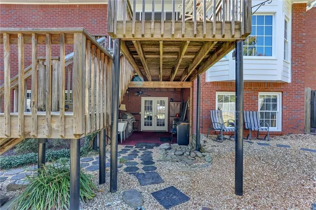 a front view of residential houses with yard